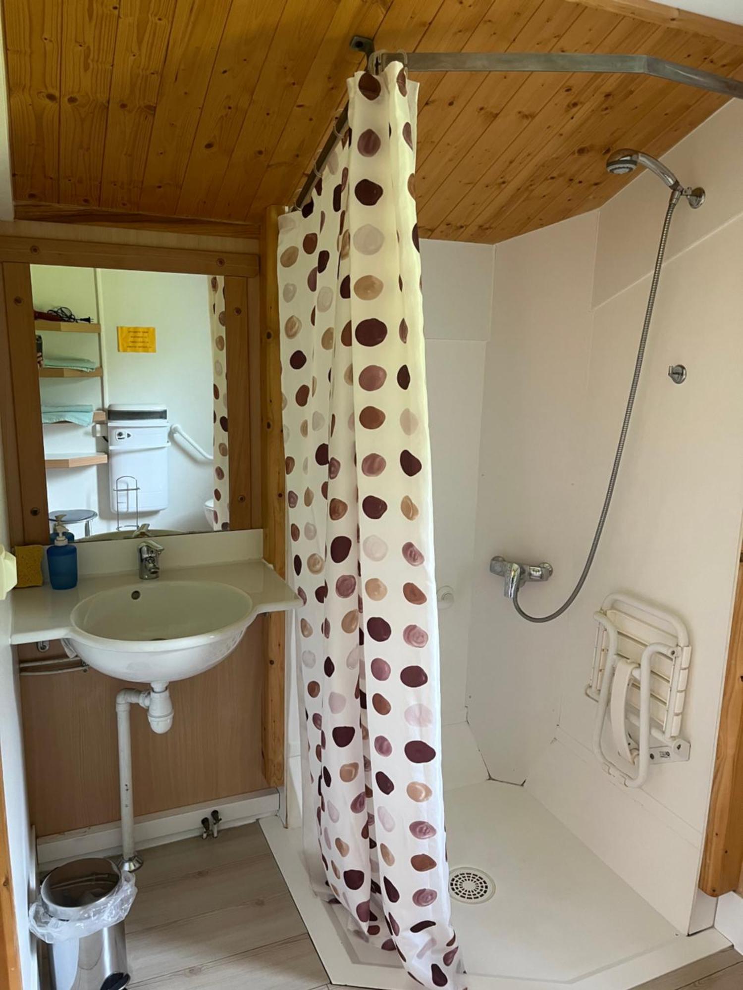 Les Chalets Du Piou Bussieres  Buitenkant foto