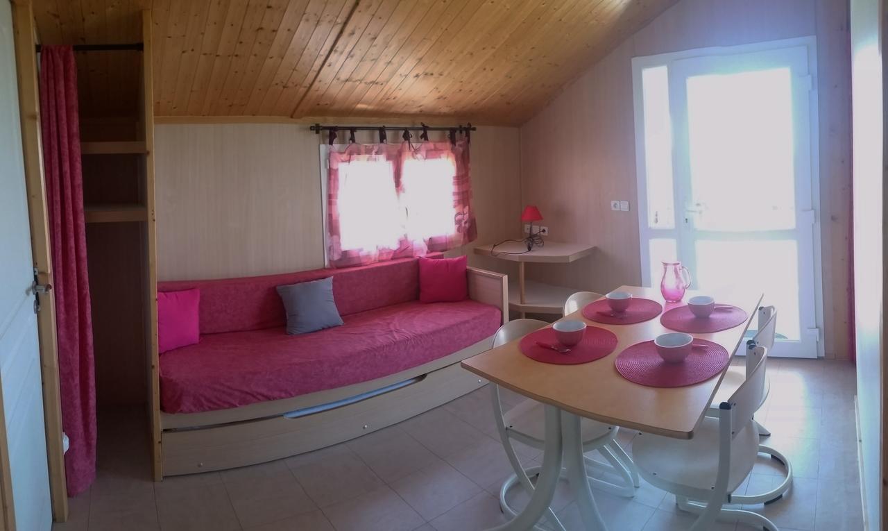 Les Chalets Du Piou Bussieres  Buitenkant foto